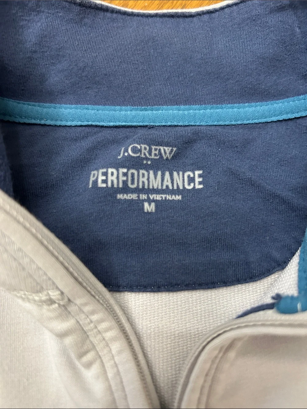 J. Crew Men’s Performance 1/4 Zip Medium